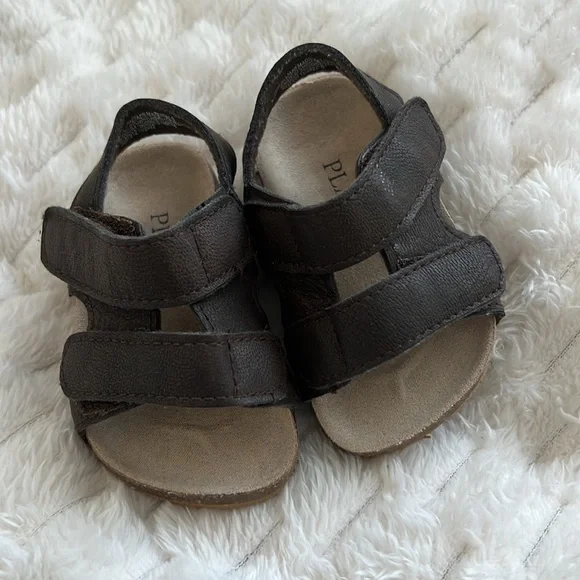 Children’s Place Baby Sandals - Picture 4 of 6
